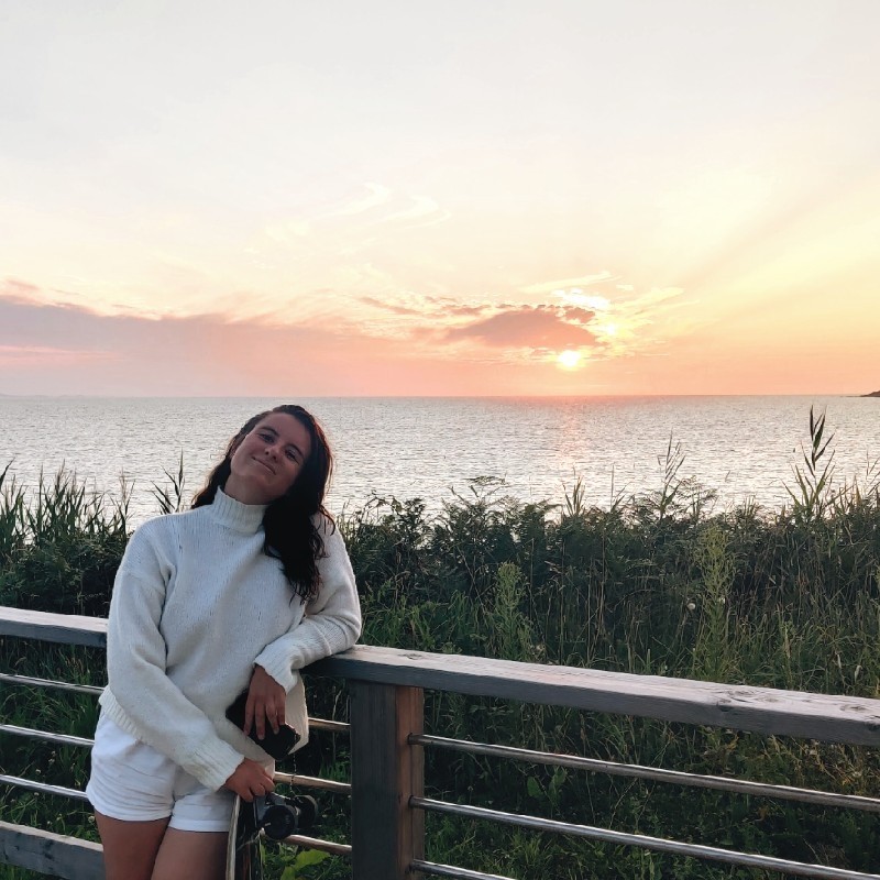 Photographie Amandine Mahé praticienne ergothérapeute